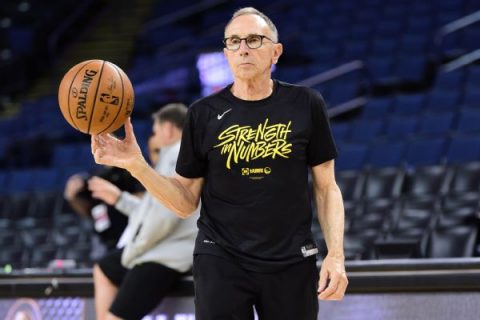 Sources: Lakers OK’d to talk with Warriors’ Adams