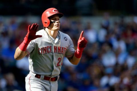 Reds’ Dietrich hit with record 6th pitch in 1 series