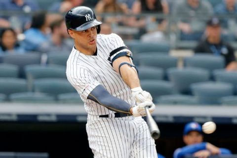 Yankees’ Stanton back to IL with knee injury