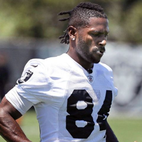 Raiders’ Brown to see foot specialist, source says