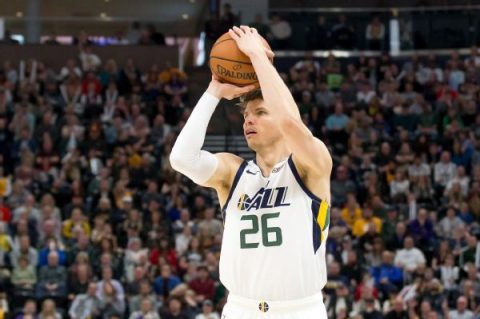 Korver agrees to one-year contract with Bucks