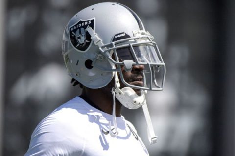Raiders GM: Time for AB to be ‘all-in or all-out’