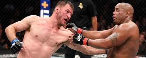 Miocic knocks out Cormier to reclaim UFC crown
