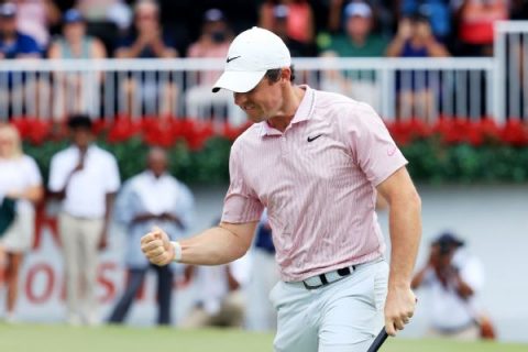 Roars for Rory: McIlroy wins FedEx Cup, $15M