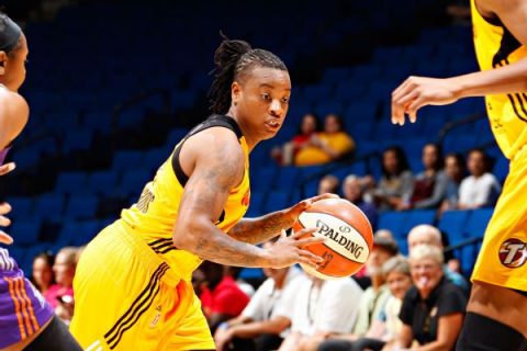 WNBA bans Williams 10 games for dom. violence