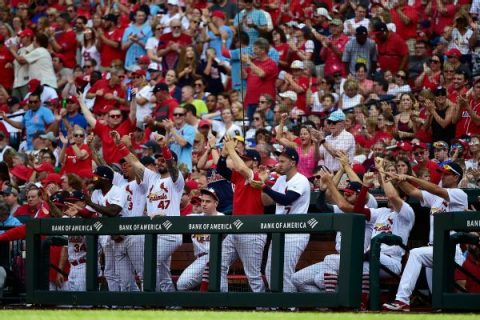 Cards win NL Central; Brewers settle for wild card