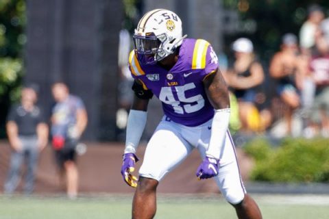 LB Divinity returns to LSU, practices with team