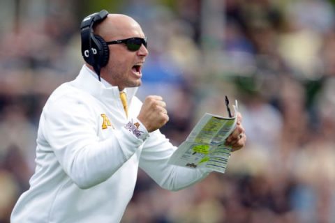 Gophers, Fleck agree to new deal through ’26