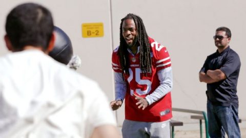 Richard Sherman offers support, counsels San Jose-area juvenile offenders