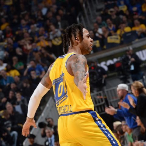 Warriors’ Russell out at least 2 weeks for thumb