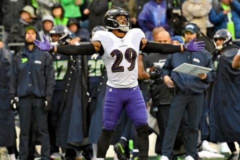 Thomas calls shot: Ravens will be in Super Bowl