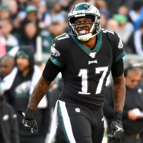 Source: Eagles WR Jeffery (foot) out for season