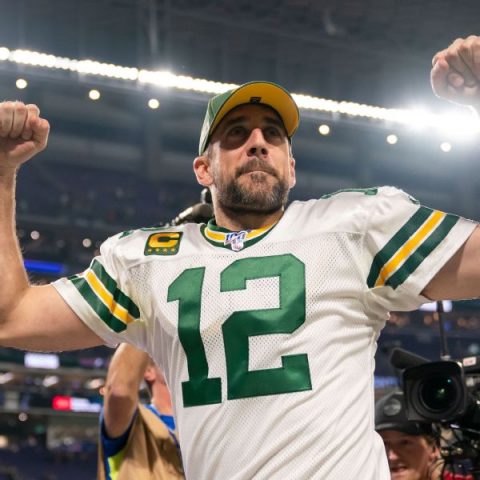 Rodgers: I don’t need 40 TD passes for us to win