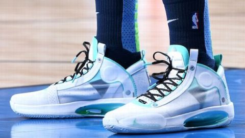 Which player had the best sneakers in the NBA during Week 10?