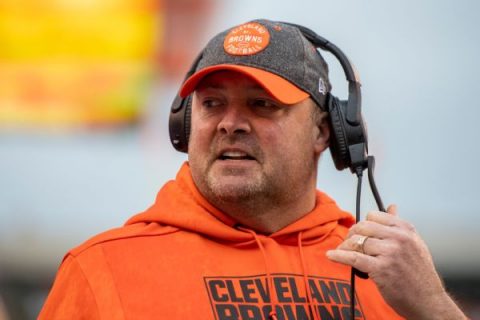 Browns fire Kitchens after 1 season, sources say