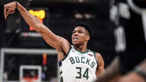 Four things that are different about this Bucks juggernaut