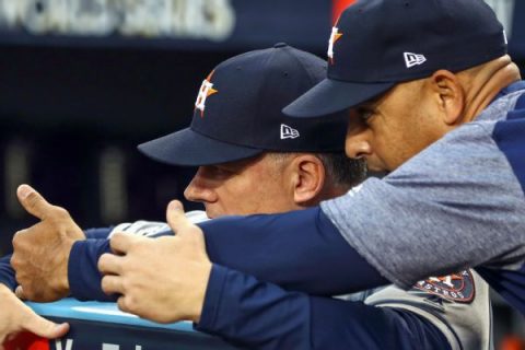 Survey: Fans want Astros players punished too
