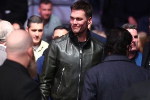 Sources: Brady open to new home in free agency