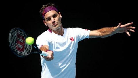 Federer could use a miracle to stop Djokovic in semis