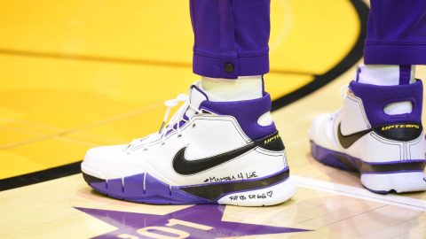 Which player had the best sneakers in the NBA during Week 15?