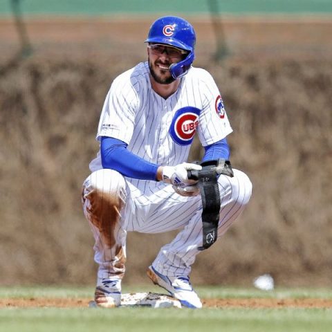 Cubs place Bryant on IL with finger sprain
