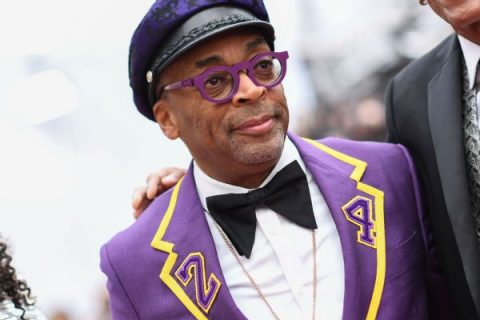 Spike Lee honors Kobe with outfit at Oscars