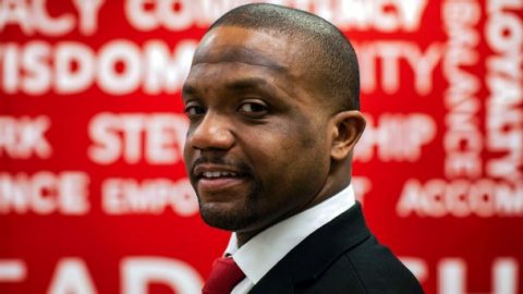 How Youngstown saved Maurice Clarett: Football star finds himself, and purpose, in hometown