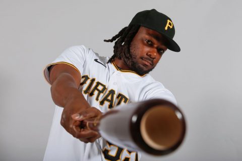 Nats acquire former All-Star Bell from Pirates