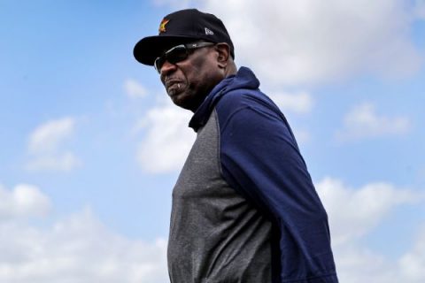 Dusty Baker returns as Astros manager in 2022