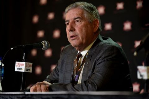 Bowlsby to step away from Big 12 commish role