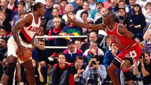 Michael Jordan also dominated the NBA on defense