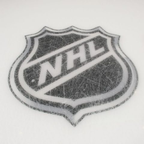 NHL suspends games with cross-border travel
