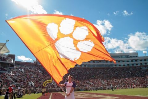 Clemson out of AP Top 25 for first time since ’14