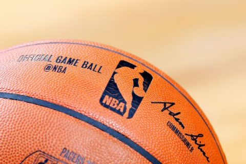 18 ex-NBA players charged in $4M fraud scheme