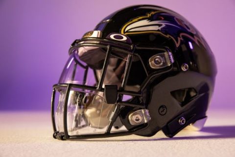 NFL unveils Oakley Mouth Shield to combat virus