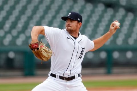 Tigers’ Alexander strikes 1st 9 batters in relief