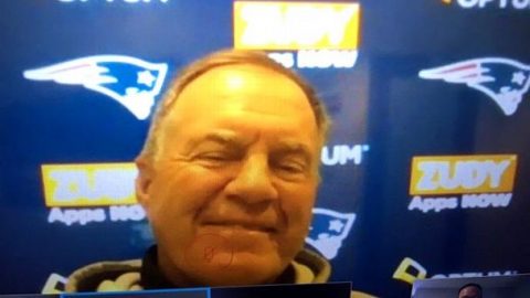 Best of Friday at NFL training camps: Belichick smiles, backward pants, Super Bowl chains and Dak’s letter to save a man