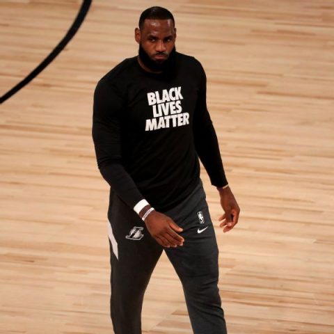 LeBron calls out ad campaign for misusing tweet