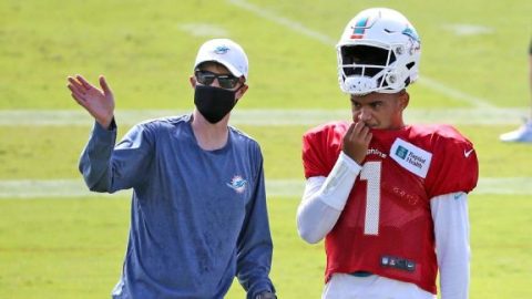 Best of Monday at NFL training camps: Tua gets to work, early injuries and birthday wishes for Jon Gruden