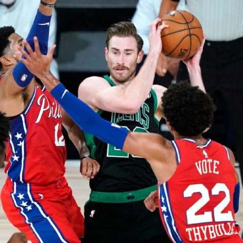 Celtics’ Hayward out 4 weeks with ankle sprain