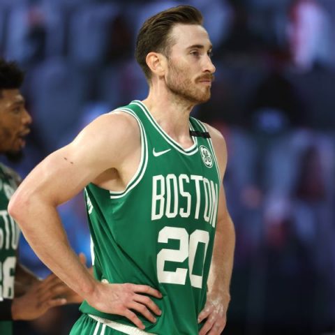 Sources: Celtics’ Hayward opts out, will be UFA