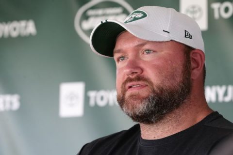 Jets GM says team angered by low expectations