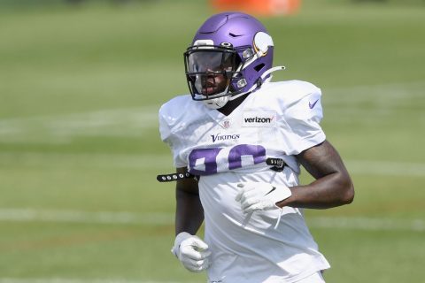 Vikings release CB Gladney after he is indicted