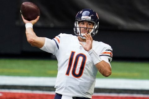 Bears to start Trubisky at QB with Foles hurting