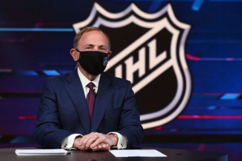 Bettman says NHL not trying to back out of CBA