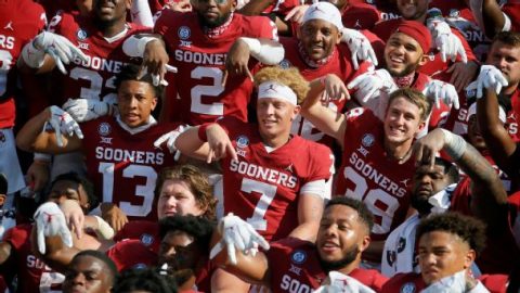 The wildest moments from the most unforgettable Red River Showdown