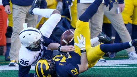 Cancellations, upsets and the Pillow Fight of the Week make The Bottom 10 all about the Big Ten