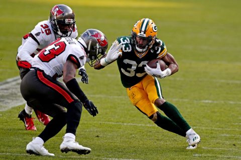 Packers keep RB Jones with 4-year, $48M deal