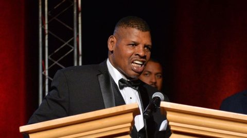 Boxers and colleagues react to the death of former champion Leon Spinks