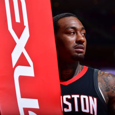 Sources: Wall, Rockets discussing return to play